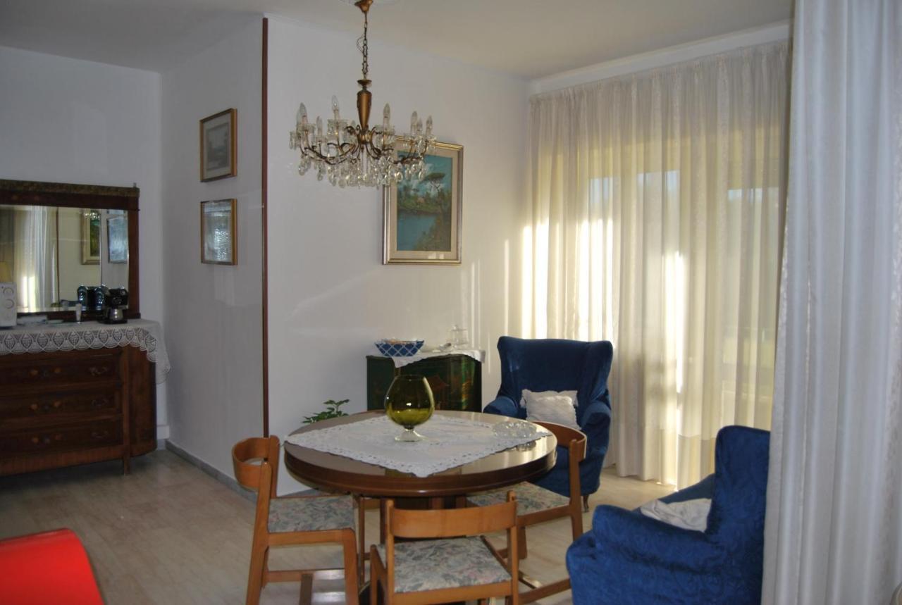 A Casa Di Lidia B&B Gaète Extérieur photo